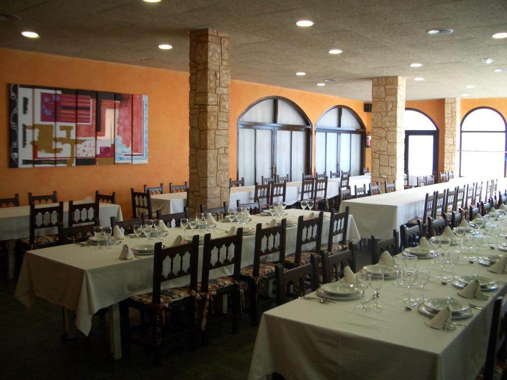 Hotel Pique Гандеса Екстериор снимка